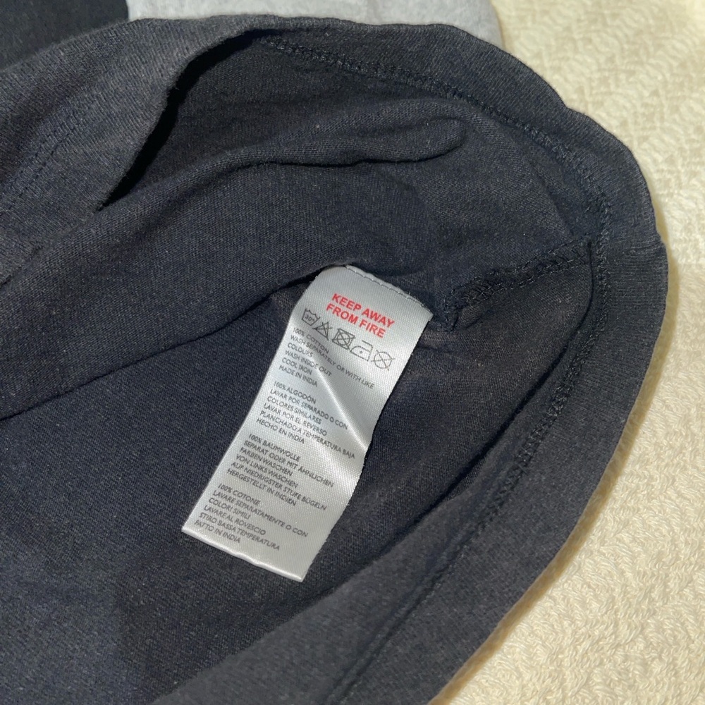 Urban Outfitters Jets Frans… Charcoal & Grey Oversized Long-sleeve T-shirt - Picture 4 of 6